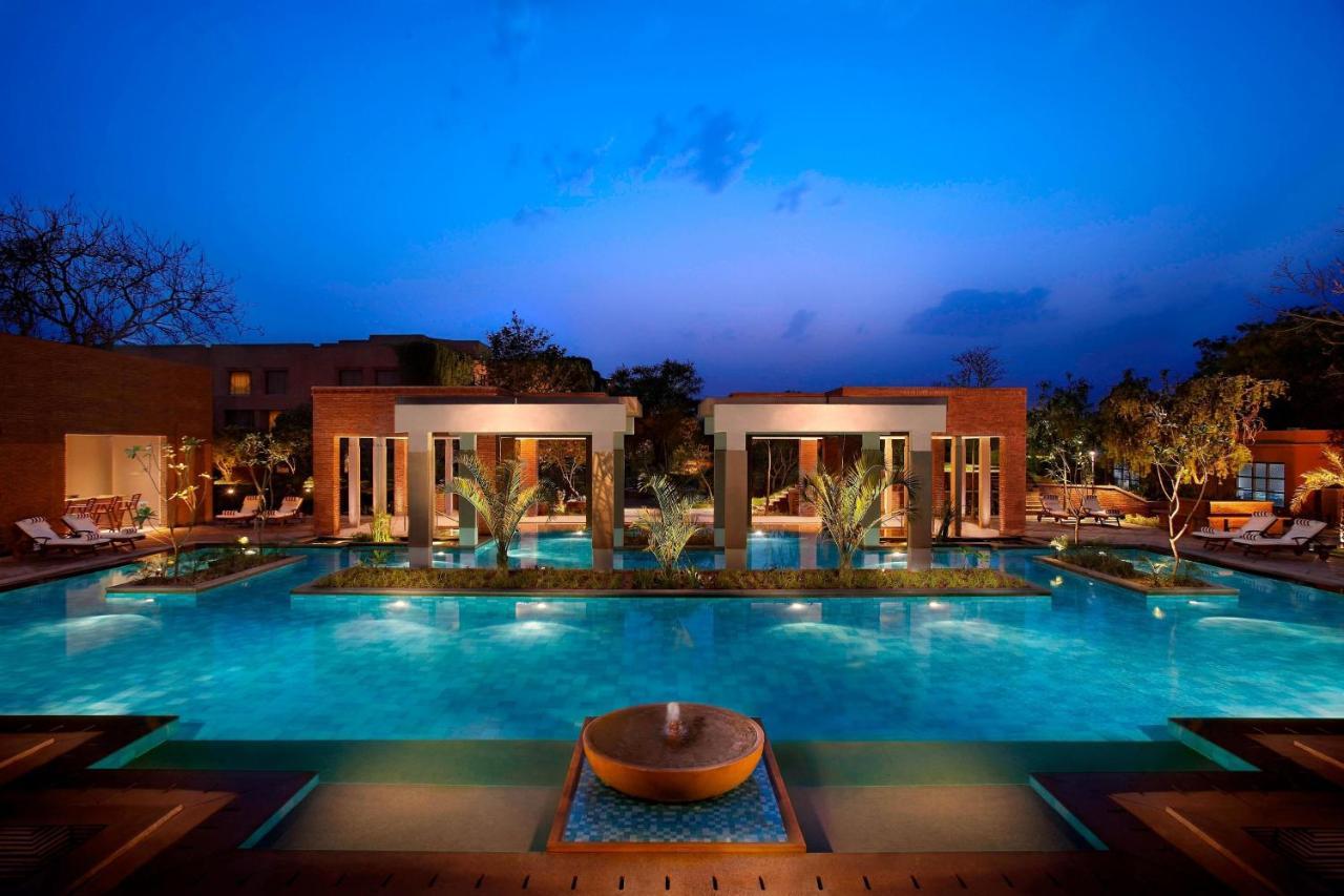 Itc Mughal, A Luxury Collection Resort & Spa, Agra Agra  Exterior photo